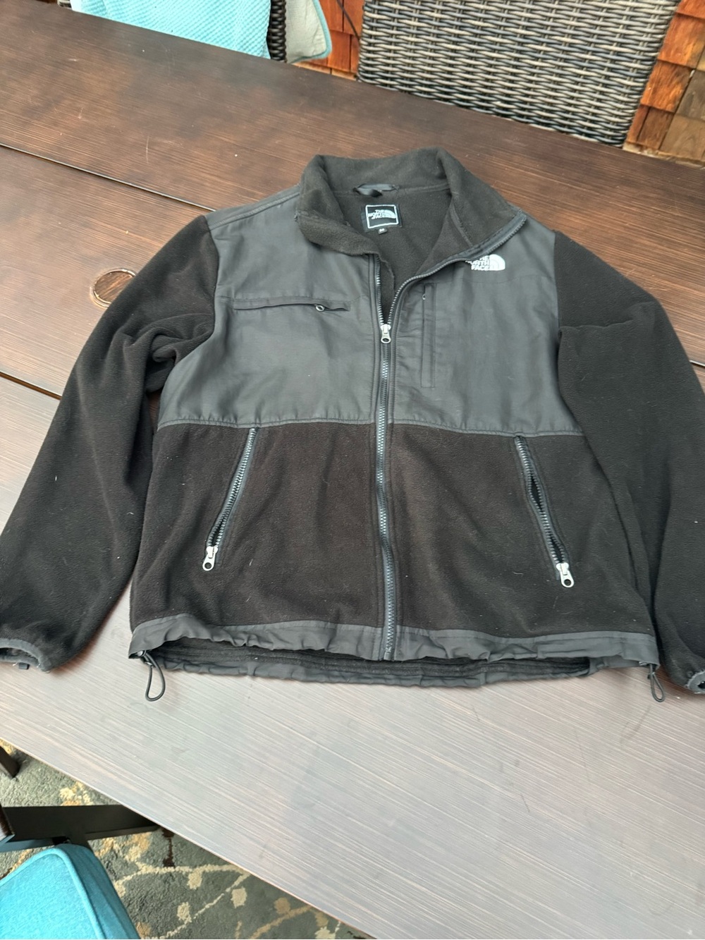 The North Face Black Men's Lightweight Fleece Jacket with Chest Zip